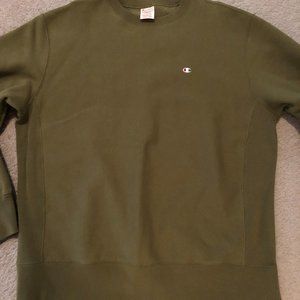 Champion Reverse Weave Classic Crewneck Sweatshirt